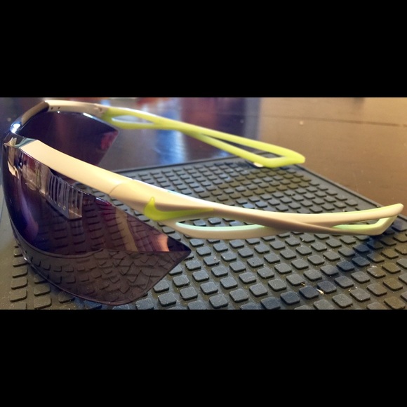 COPY - Nike Vaporwing Elite R - Picture 3 of 7